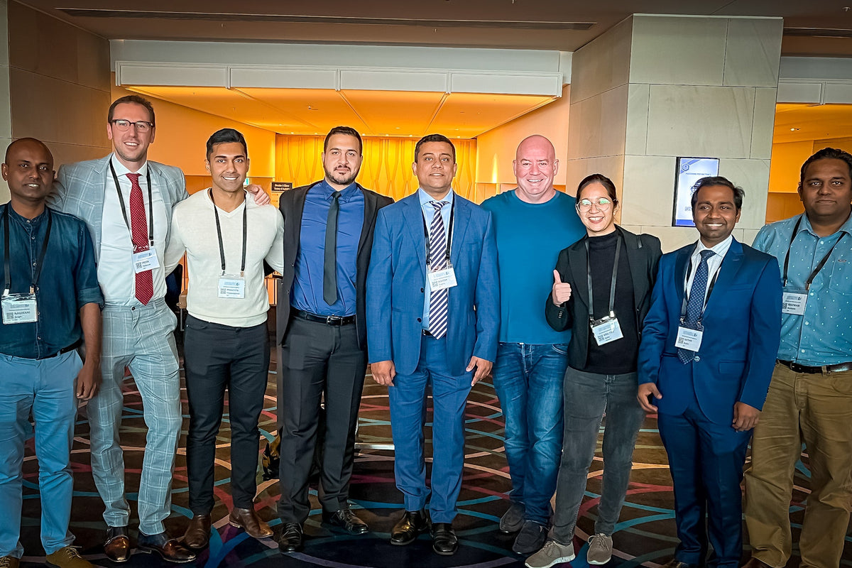 Past and present shoulder fellows at the SESA 2022 conference
