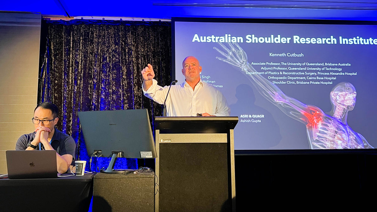 Presenting on clavicle fracture management at the AOA Queensland Branch meeting